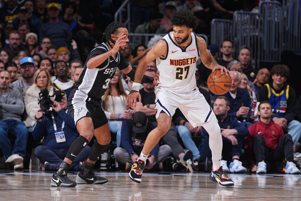 震得全场观 震得全场观